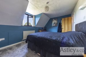 bedroom- click for photo gallery
